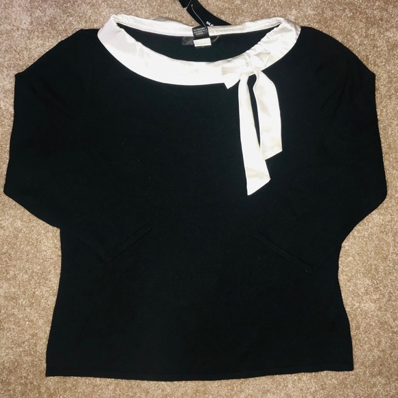 Silks NWT Silk Color block Black /White top with bow neckline SZ:Large - Picture 12 of 12